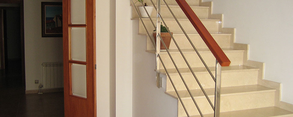 Barandilla fabricada en San Boi de Llobregat, El Prat de Llobregat, Barcelona, Cornellá, Hospitalet... 